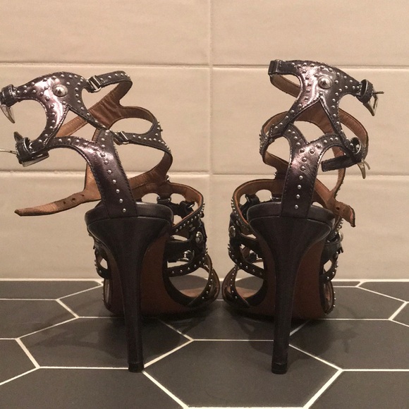 Gorgeous strappy Alaïa heels - Picture 2 of 5
